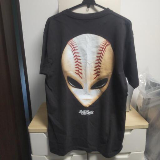 横須賀￥4790の品  宇宙人グレイのビッグてTシャツ