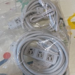 東芝ライテック 125V15Aハーネス用OAタップ抜け止め 4個3M の画像
