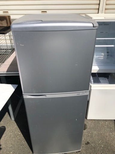 AQUA アクア AQR-141C(S) [冷蔵庫（137L・右開き） 2ドア アーバンシルバー]