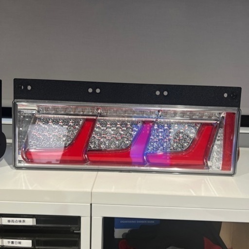小糸　LEDテールランプ　新品未使用