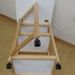 折りたたみテーブル　フクダクラフト  コンセント2口付き　中古の画像
