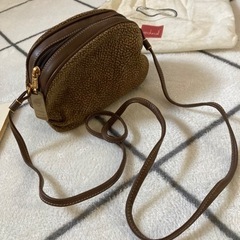 ボルボネーゼ　ショルダーバッグ　うずら柄
