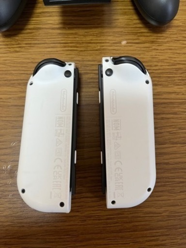 ニンテンドースイッチ有機EL ホワイト　モンハンライズ付き