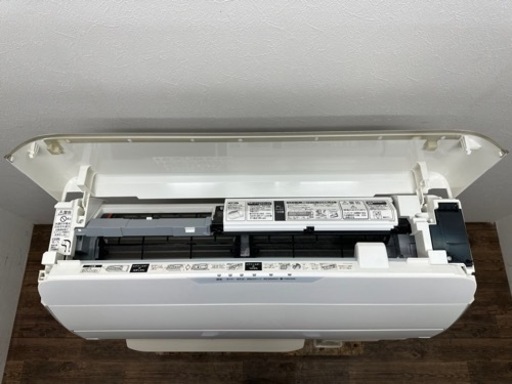 Panasonic　パナソニック　エアコン　～１８畳　エコナビ　ナノイー　搭載お掃除機能　CS-566CXR2-W