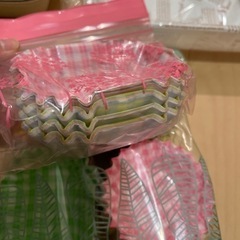 今日決まらなきゃ処分　お弁当グッズ　おかずカップ　おかず入れ　マフィンカップ　マドレーヌカップの画像