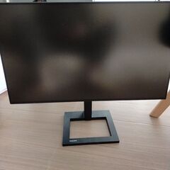 PHILIPS モニターディスプレイ 23.8インチ　2E2FE/11