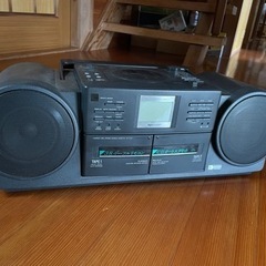 1990年　シャープ製CDラジカセ