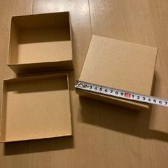 きれいな紙箱11個　14cm×13cmの画像