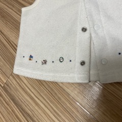 ファミリア　familiar ベスト　チョッキの画像