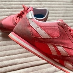 リーボック　スニーカー　24.5センチ　レディースの画像