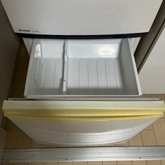 【SHARP 137L冷蔵庫】3/8までの出品となりますの画像