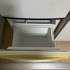 【SHARP 137L冷蔵庫】3/8までの出品となりますの画像