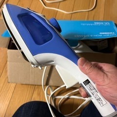 ハンディーアイロン&スチーマー の画像