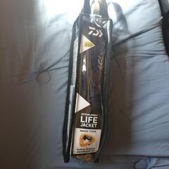 新品未使用。ダイワライフジャケット