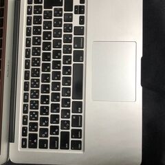 「MacBook Air 13インチ Mid 2011 MC966J/A」軽量薄型モバイルノートPC / Core i5 / メモリーは４GB / Webカメラ / Bluetooth / 無線LAN / 中古品の画像
