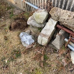ブロック、石うすなどの画像