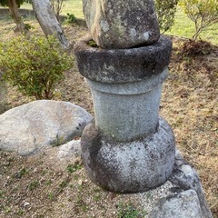 ブロック、石うすなどの画像