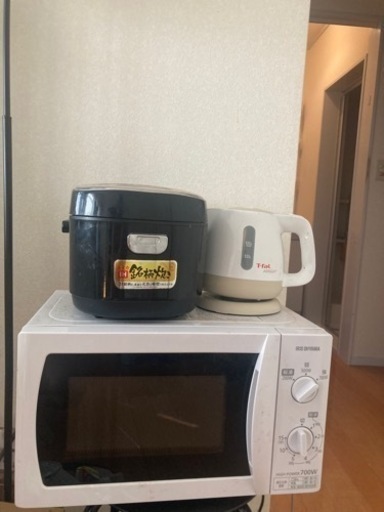 家電セット　電子レンジ　湯沸かしポット　炊飯器