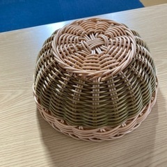 【新品】水洗いできる丸型バスケットの画像