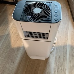 【ジャンク品】アイリスオーヤマ衣類乾燥除湿機の画像