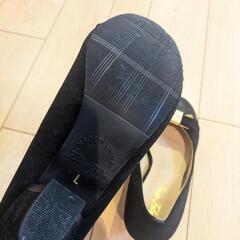 新品パンプス　23.5cmくらいの画像