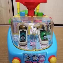 車のおもちゃ　トーマス　ブーブーの画像