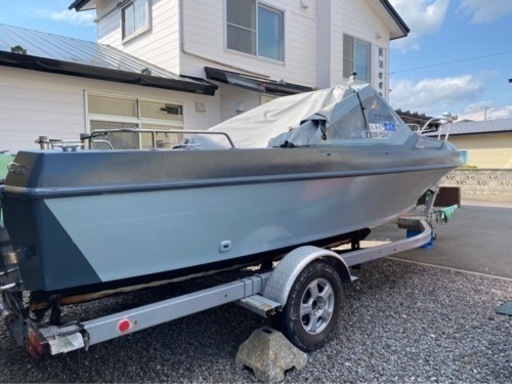 プレジャーボート