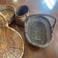 籐のかご類の画像