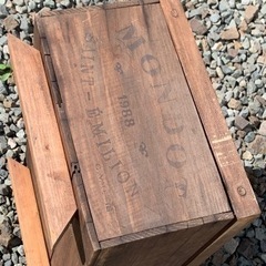 【雑貨】レトロ木箱の画像