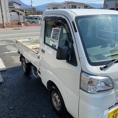 2018式車検6年3月傷、3月10日迄の出品です。凹み有り、MTパートタイム4WD現状渡し詳しくは問い合わせ下さいの画像