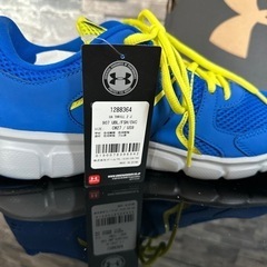【未使用品！】アンダーアーマー　UNDERARMOUR トレーニングシューズ　27.0cmの画像