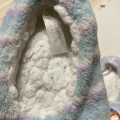 アナ雪のルームシューズの画像