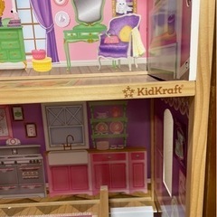 【KidKraft キッドクラフト】ドールハウスの画像