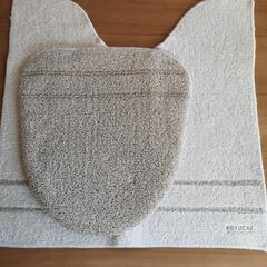 KEYUKA　トイレフタカバーとトイレマットの画像