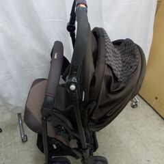 combi コンビベビーカーの画像