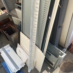 蓄熱式暖房機の解体物