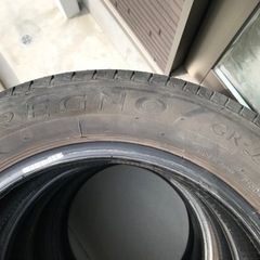 中古　軽自動車用タイヤ　レグノ　14インチの画像