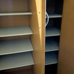 現在取引中　靴箱の画像