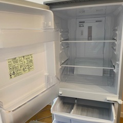 SHARP ノンフロン冷蔵庫　137ℓ 2016年製の画像