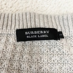 Burberry BLACK LEVEL ニットの画像