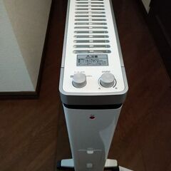 ほぼ新品。ウェーブ型オイルヒーターの画像