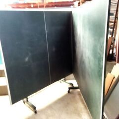 中古品　卓球台　(取りに来ていただける方)