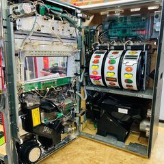 ニューキングハナハナ‐30 スロット実機の画像