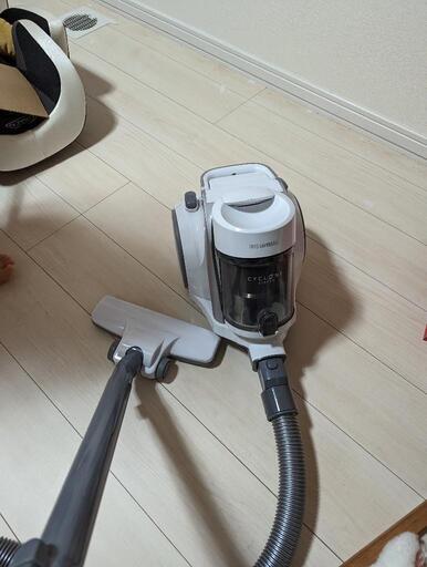 アイリスオーヤマ　掃除機