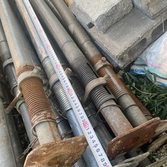 建築　型枠　中古サポート残り３本（ポスト）の画像