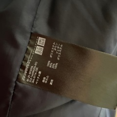 ユニクロ　ウルトラダウンジャケットLの画像