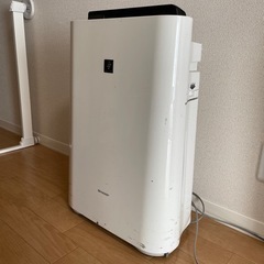 シャープ【SHARP】加湿空気清浄機/空気清浄機 KC-D70-W
