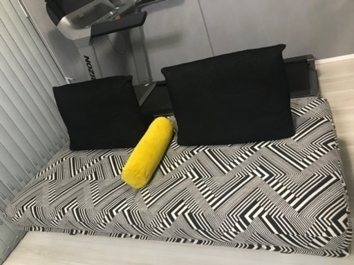 リーンロゼ　プラド　ソファセット決まりました。