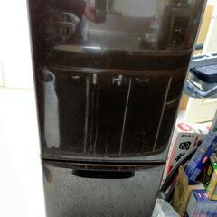 パナソニック　冷蔵庫　138L
