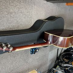 モーリスのギター（MV-701）ハードケース、チューニング付き　の画像